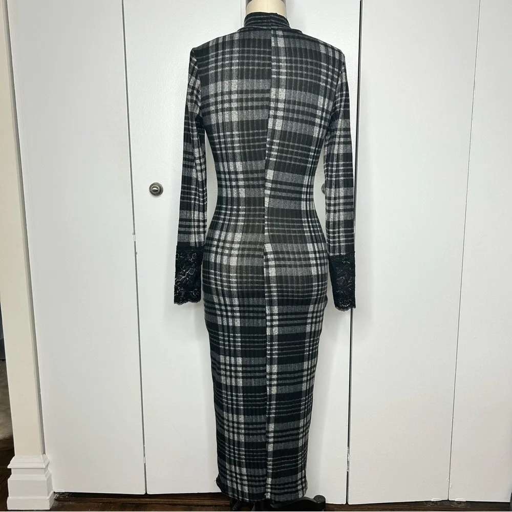 Venus Plaid Bodycon Maxi Dress - Picture 6 of 11